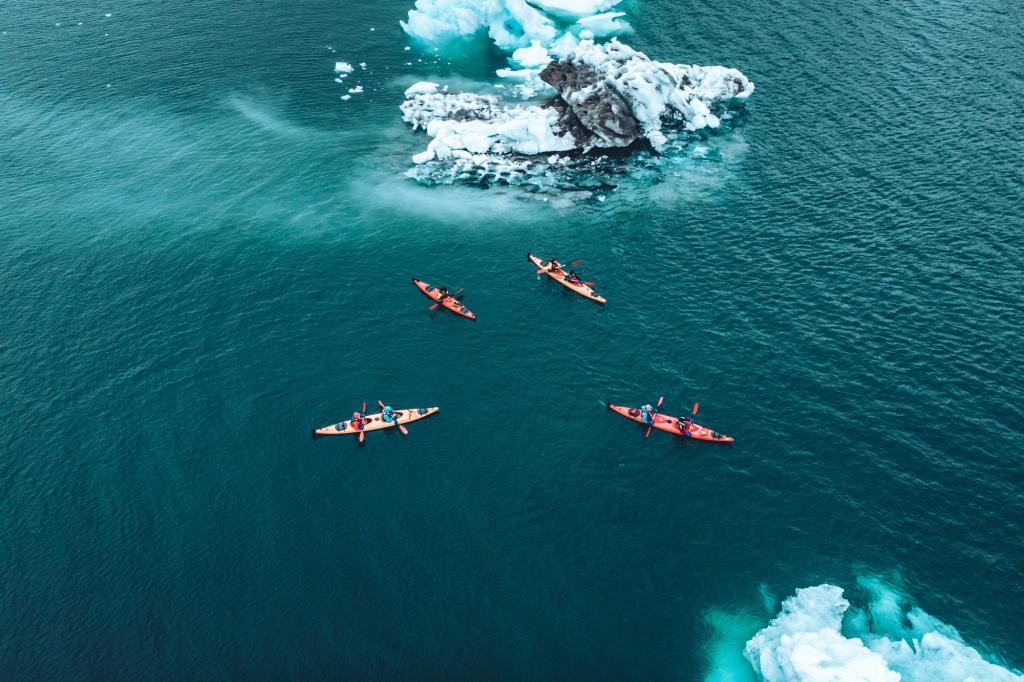 Kajaken in der Tasiusaq Bucht - die Bucht der Eisberge