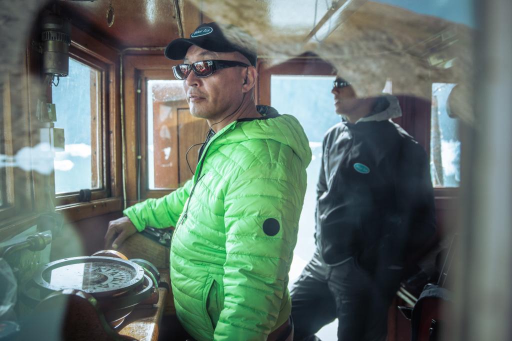 Mit dem Boot erreicht man die verschiedenen Siedlungen in Südgrönland