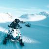 Schneemobiltour in der Nähe von Ilulissat in der Diskobucht in Grönland