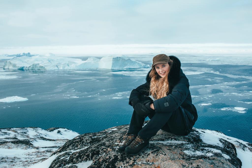 Atemberaubende Sicht auf die eisgefüllte Bucht vor Ilulissat