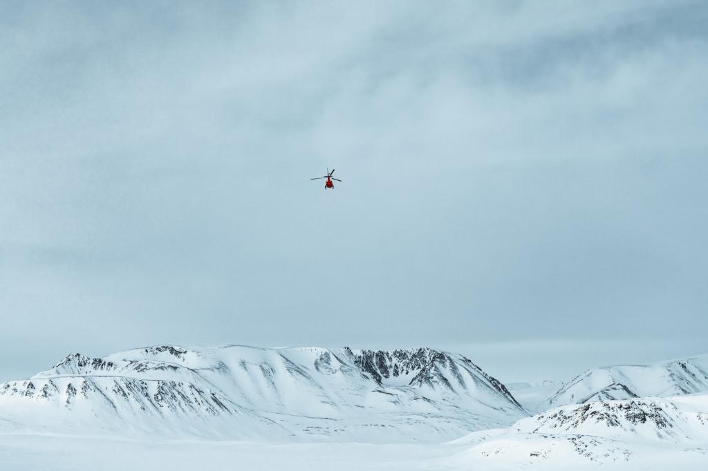 Getting deeper into the Arctic - by helicopter to Ittoqqortoormiit